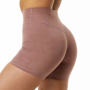 Alphalux Wonder Shorts 6"